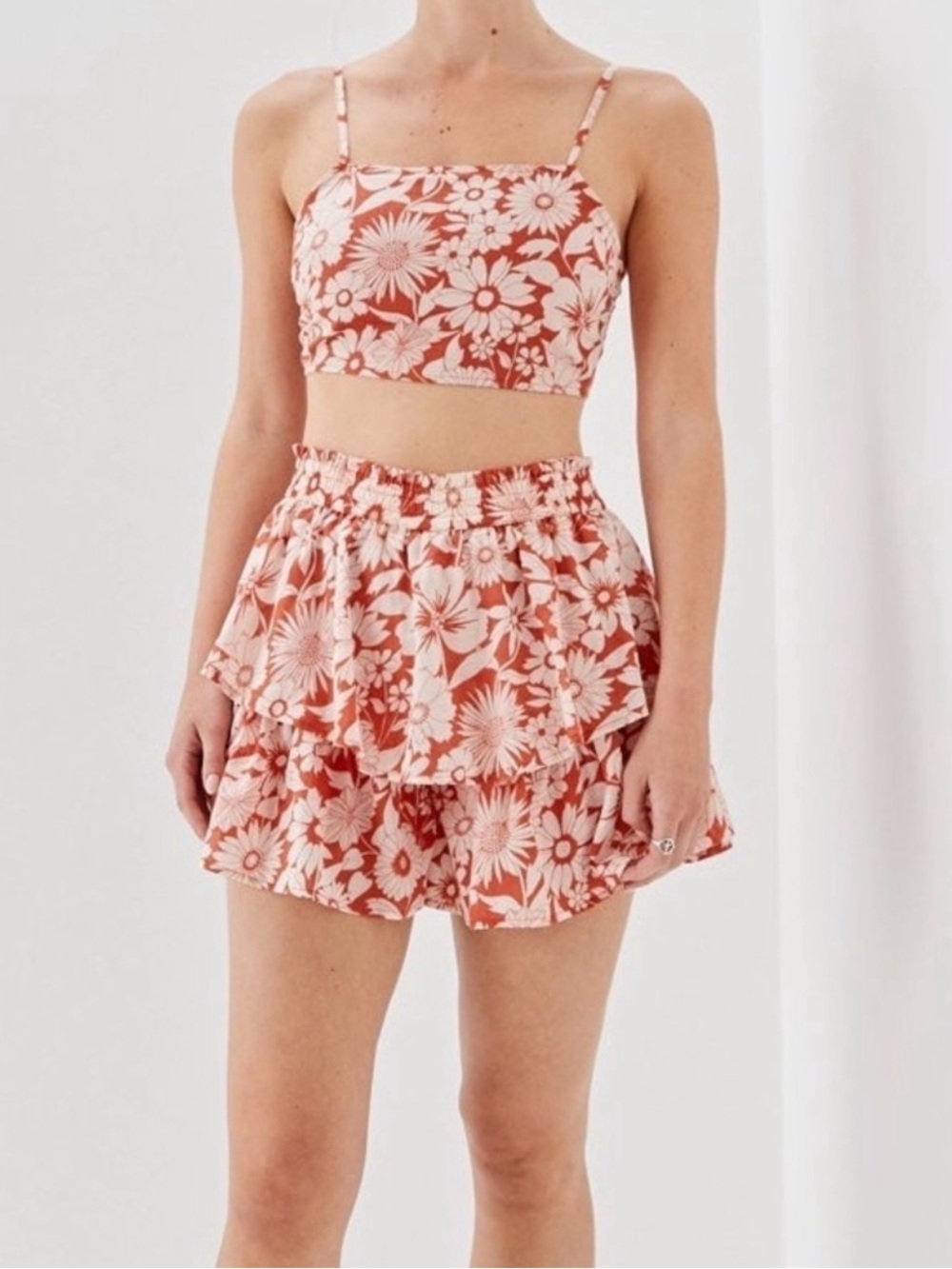 American Eagle Coral Floral Tiered Ruffle Skort